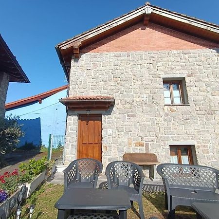 Romantico Acogedor Apartamento En Llanes Exterior foto