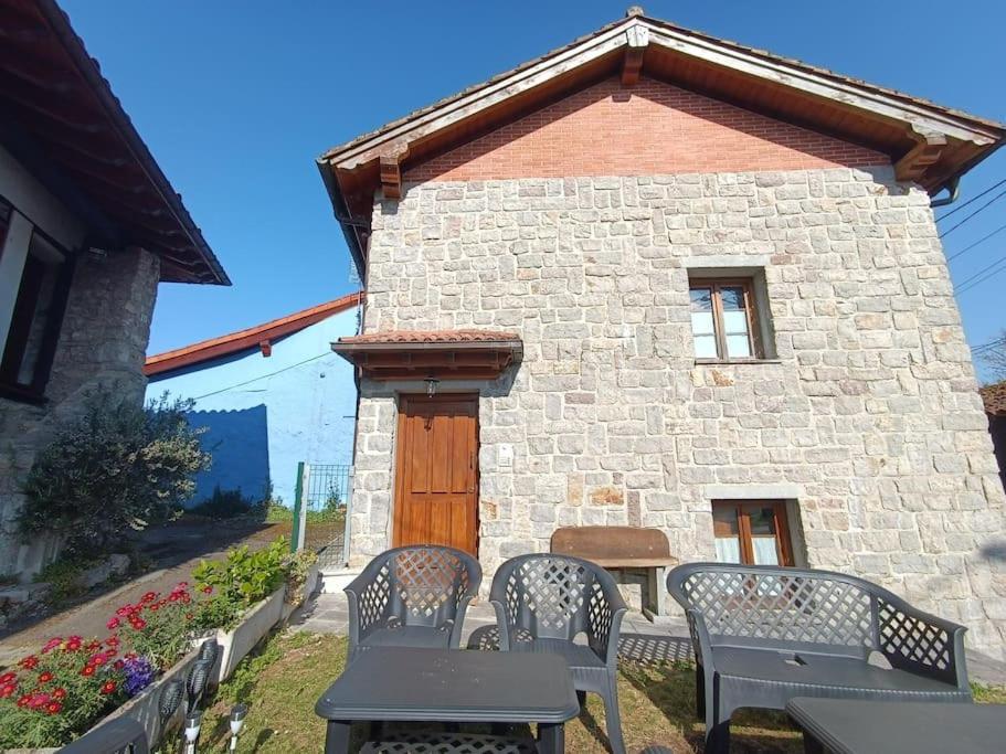 Romantico Acogedor Apartamento En Llanes Exterior foto
